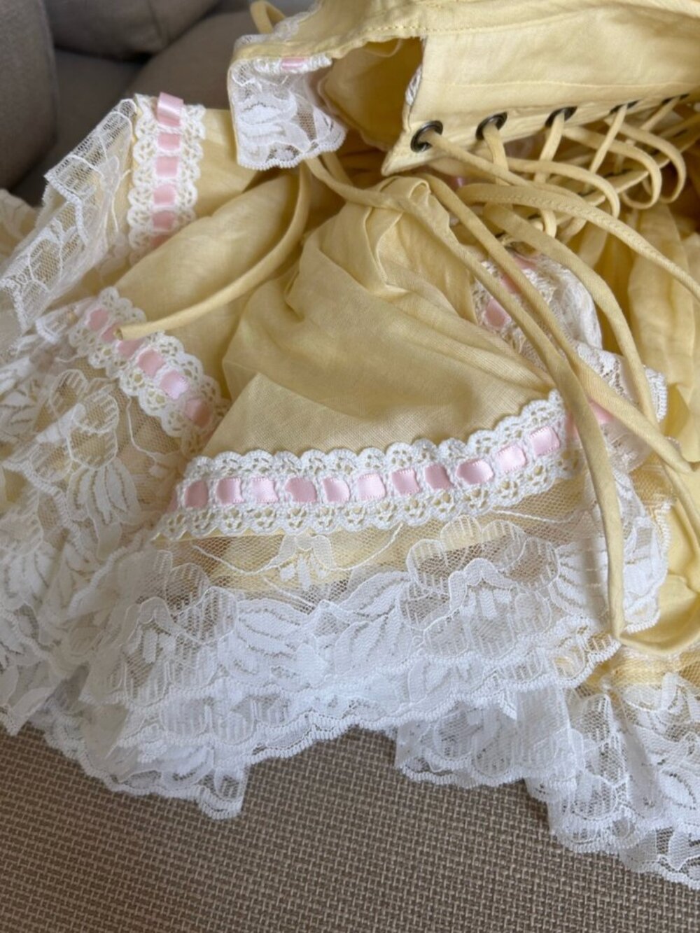 BEST Selkie The Custard Victorian Corset XSmall/Medium Yellow - Picture 8 of 10